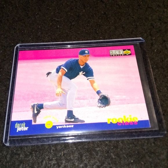 1995 Rookie Class Collector's Choice Derek Jeter - Picture 1 of 2